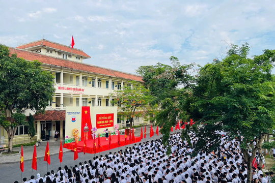 Đầu tư 545,87 tỷ đồng phát triển toàn diện Trường THPT chuyên Lam Sơn