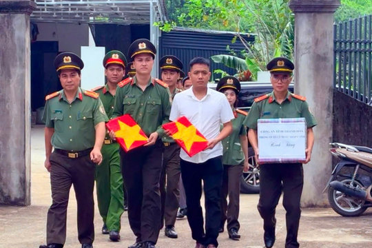 Cầu nối ký ức từ những bức ảnh liệt sĩ được phục dựng