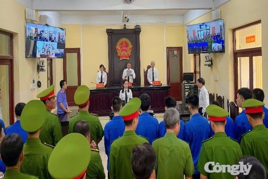 Tuyên án 23 bị cáo tụ tập đánh nhau