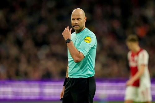 Trọng tài Hà Lan Rob Dieperink qua đời sau biến cố bị loại khỏi World Cup