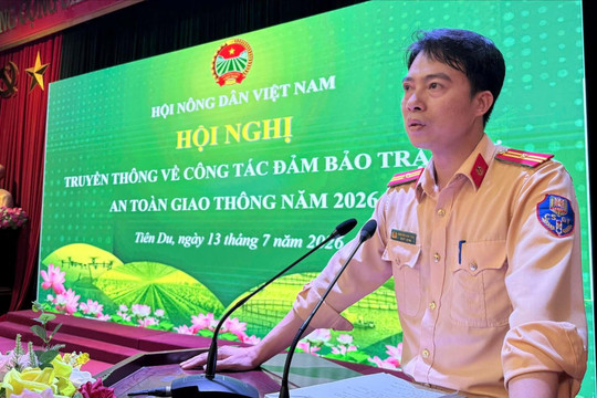 Bắc Ninh: Hơn 200 hội viên nông dân được tuyên truyền pháp luật về ATGT