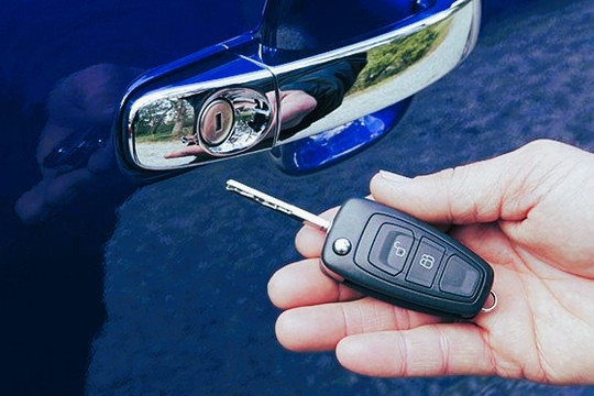 Radio pháp đình: Bi kịch lấy lại chiếc ô tô đã cầm cố