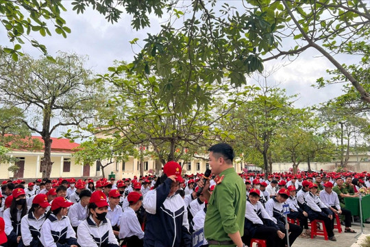 Lan tỏa văn hóa giao thông trong học đường