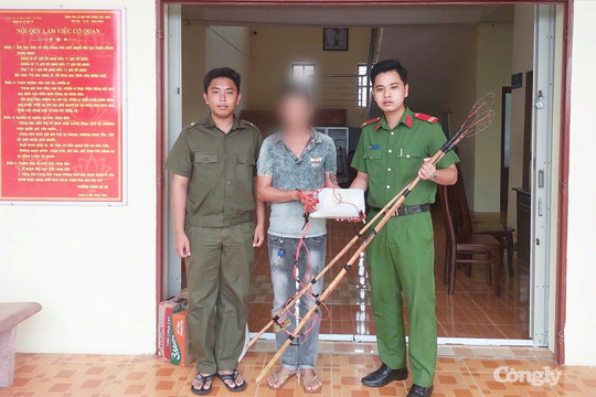 Tuyên truyền hiệu quả, người dân tự nguyện giao nộp xung kích điện