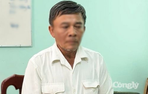 Khởi tố, bắt giam đối tượng hiếp dâm bé gái bán vé số