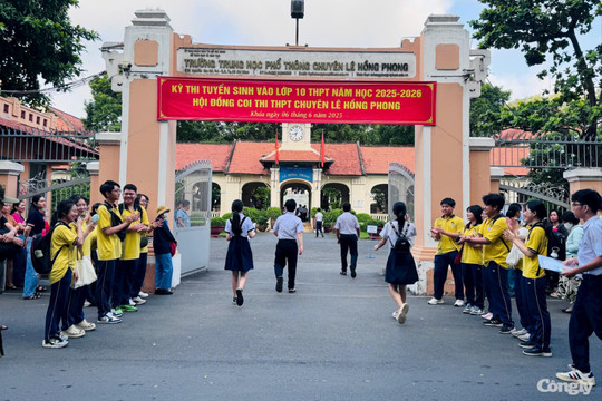 TP.HCM đề nghị xử lý thông tin sai lệch về tuyển sinh đầu cấp
