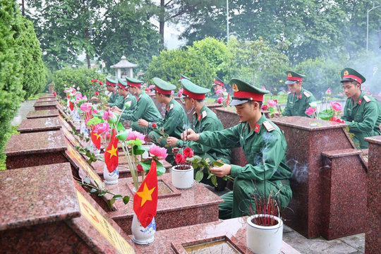 Lai Châu khánh thành công trình nâng cấp Nghĩa trang Liệt sĩ tỉnh