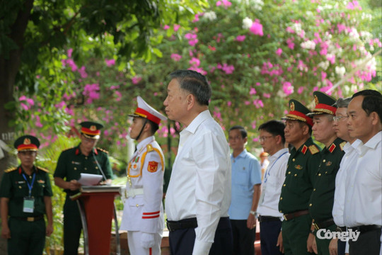 Tổng Bí thư, Chủ tịch nước Tô Lâm dâng hoa, dâng hương tại Công viên Lê Thị Riêng