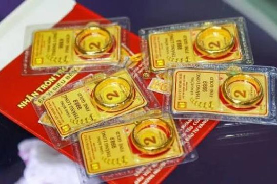Giá vàng chiều 17/7: SJC giảm 1,6 triệu đồng, còn 146,6 triệu đồng/lượng