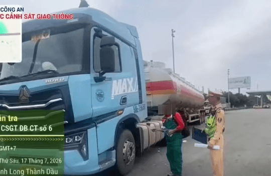 Chủ xe bị phạt 58 triệu đồng vì giao xe bồn chở xăng dầu cho tài xế không đủ điều kiện