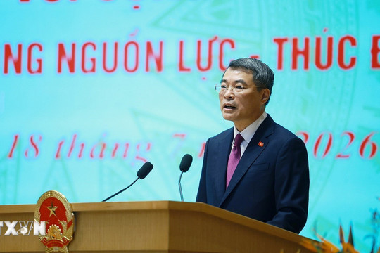 Thủ tướng: Chuyển mạnh từ nhận diện, tháo gỡ khó khăn sang hoàn thiện nền tảng kiến tạo phát triển