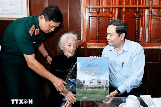 Chủ tịch Quốc hội Trần Thanh Mẫn tri ân người có công tại Thành phố Hồ Chí Minh