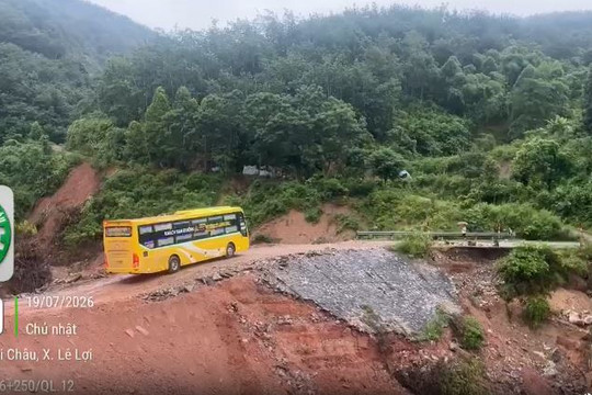 Lai Châu kết thúc phân luồng, khôi phục giao thông trên Quốc lộ 12