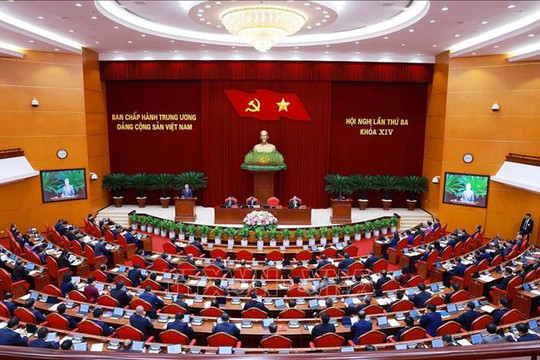 Thông cáo báo chí về ngày làm việc thứ nhất Hội nghị Trung ương 3 khoá XIV