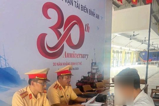 An Giang tăng cường kiểm tra an toàn giao thông đường thủy mùa mưa bão