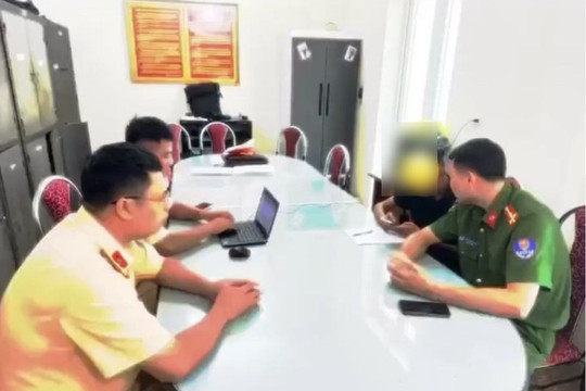 Xử phạt hai thanh thiếu niên có hành vi vi phạm trật tự, an toàn giao thông