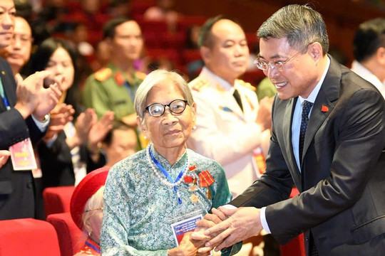 Thủ tướng Chính phủ phát động "Phong trào đẩy mạnh chăm lo người có công với cách mạng"