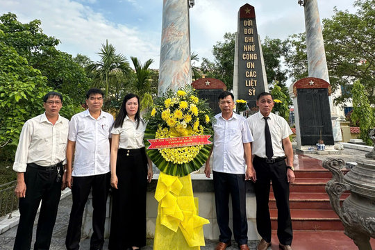 TAND khu vực 9 - Thanh Hóa tổ chức dâng hương tri ân các Anh hùng liệt sĩ