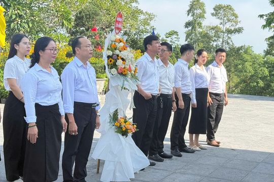 TAND khu vực 1 - Huế thành kính tri ân các Anh hùng liệt sĩ