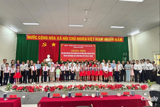 Lan tỏa chuyển đổi số giáo dục tới vùng biển đảo
