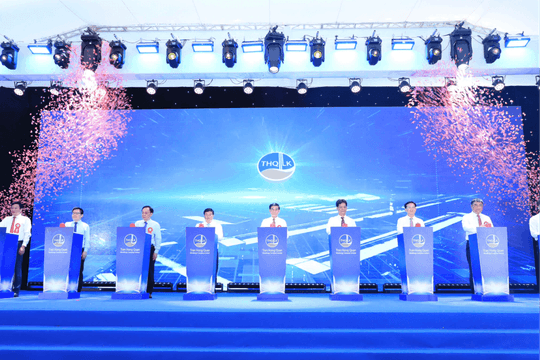 Đại tướng Phan Văn Giang dự lễ công bố sản phẩm nhôm thỏi đầu tiên của Việt Nam