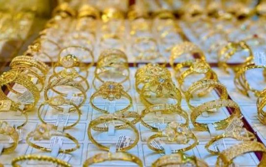 Giá vàng trưa 29/7: Vàng miếng SJC lặng sóng, vàng nhẫn duy trì mặt bằng thấp