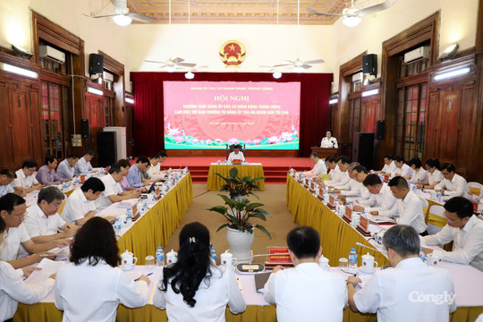 Xây dựng ngành Tòa án ngày càng chuyên nghiệp, hiện đại, phụng sự Tổ quốc và nhân dân