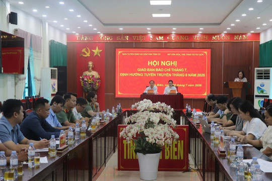 Hội nghị giao ban báo chí tháng 7 tỉnh Điện Biên