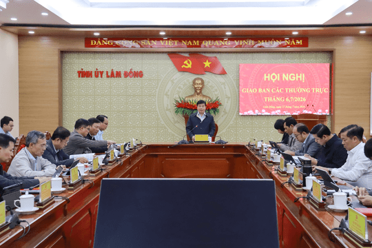 Lâm Đồng yêu cầu đẩy nhanh giải ngân, tháo gỡ điểm nghẽn từ cơ sở