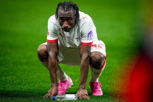 Thương vụ “bom tấn” Yan Diomande sang Real Madrid bị đình trệ với lý do bất ngờ
