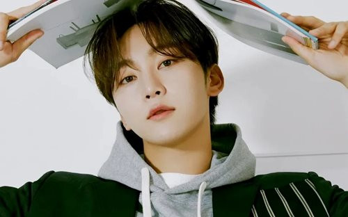 Seungkwan (Seventee) vạch trần tin đồn lan truyền trên mạng, kêu gọi người hâm mộ cảnh giác với lừa đảo