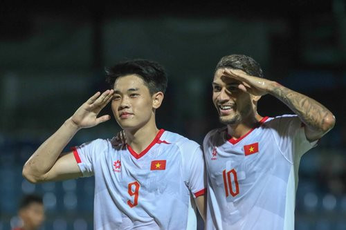Các chân sút Việt Nam có cơ hội bứt tốc trong cuộc đua Vua phá lưới ở lượt trận cuối