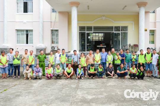 Khởi tố 19 đối tượng dàn cảnh cướp giật tại Tân Huê Viên