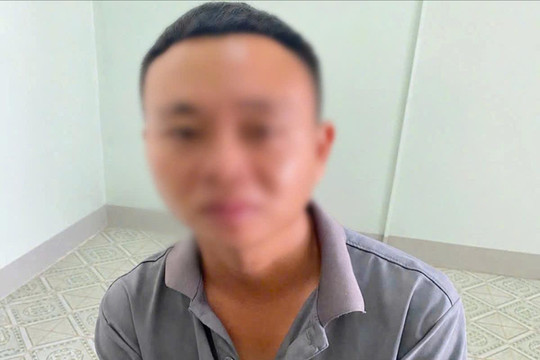 Khởi tố, bắt tạm giam cha dượng bạo hành con riêng của vợ