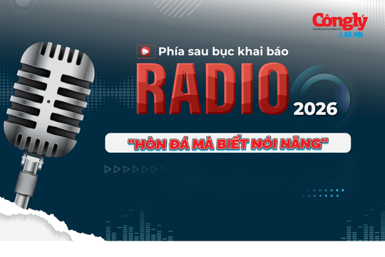 Radio Phía sau bục khai báo: “Hòn đá mà biết nói năng”