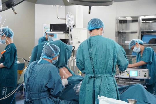 Đà Nẵng tung chính sách hút bác sĩ, hỗ trợ đến 500 triệu đồng