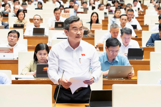 ĐBQH: Cần quy định trách nhiệm bồi thường khi không thi hành bản án hành chính