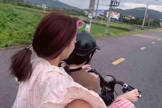 Lái xe bằng chân, lạng lách quay clip: Khi “viral” trở thành thú chơi nguy hiểm