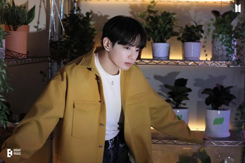 Jungkook chứng minh sức hút toàn cầu, vượt cả Michael Jackson và Justin Bieber trên X