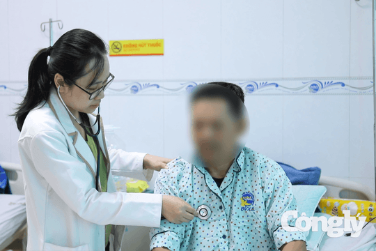 Sốt xuất huyết gia tăng ở TP.HCM, nhiều ca biến chứng nặng