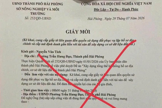 Giả giấy mời làm thủ tục đất đai để lừa cài ứng dụng, chiếm tài khoản