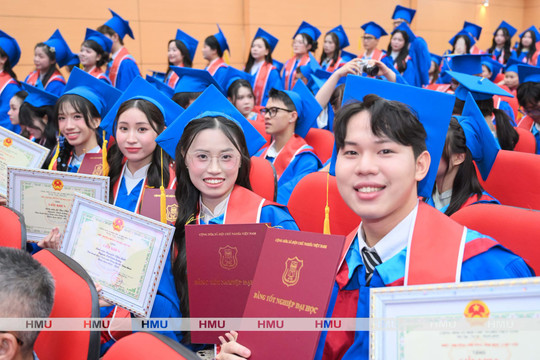 Điểm chuẩn Đại học Y Hà Nội, ngành Y khoa lấy cao nhất 28,5 điểm