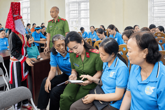 “Cầm tay chỉ việc” để người dân tránh bẫy lừa đảo trên mạng