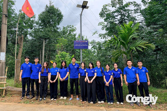 Tuổi trẻ Tòa án TP Huế hướng về vùng cao A Lưới