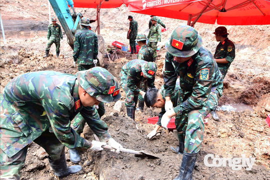 Tìm thấy thêm 18 hài cốt liệt sĩ tại Công viên Lê Thị Riêng