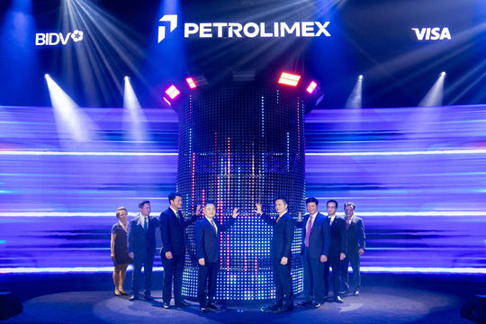 Kết nối hệ sinh thái Petrolimex - BIDV - Visa