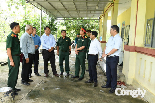 Khảo sát quốc phòng, an ninh gắn với phát triển kinh tế - xã hội