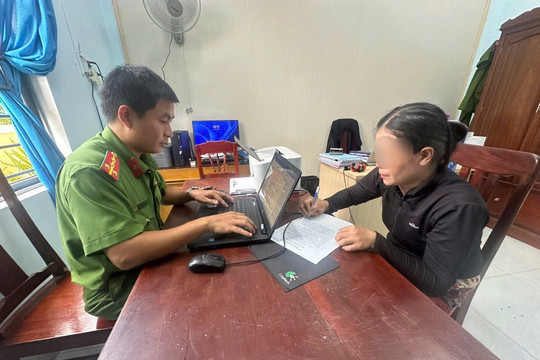 Trộm hơn 200 triệu đồng trong nhà hàng xóm