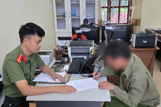 Chia sẻ bài viết phản động, một người bị phạt hành chính