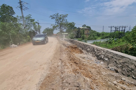 Phú Nghĩa, Hà Nội: Công trình giao thông đang thi công có an toàn và bảo đảm chất lượng?